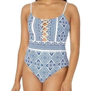 La Blanca Size 8 NWT Blue and White Women’s Mosiac One Piece Suit - Never Worn!!